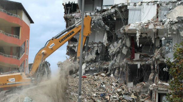 Albansko tužilaštvo: Divlja gradnja uzrok žrtava i štete od zemljotresa