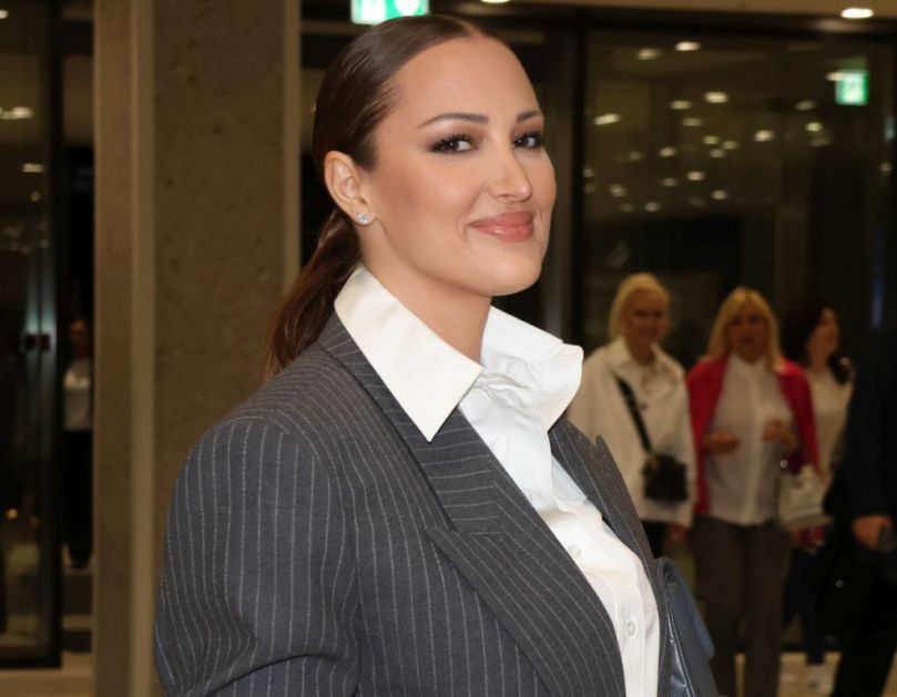 Aleksandra Prijović tek ušla u 9. mesec a već dobila ponudu od 700.000 evra za prvi posao nakon porođaja