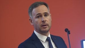 Aleksić: Za 13 godina promenjeno 200 ministara, niko ne može ni trećinu da nabroji