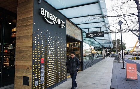 Amazon razmatra otvaranje 3000 trgovina bez blagajni