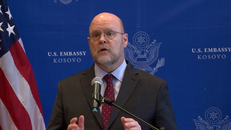 Ambasador SAD na Kosovu o predlogu EU za normalizaciju odnosa Kosova i Srbije: Nema boljeg sporazuma