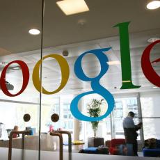 Američki IT giganti na udaru EU: Gugl i Epl platili preko 2 MILIJARDE EVRA!