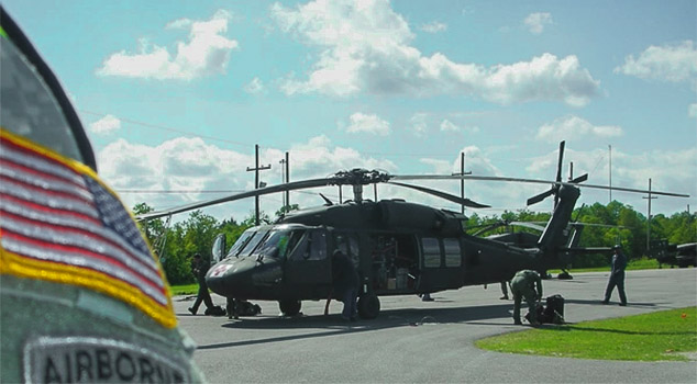 Američki KFOR u Bondstilu izvodi obuku za transport tereta helikopterima, razlog za zabrinutost (VIDEO)