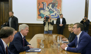 Američki ambasador: Pozdravljamo Vučićev poziv za unutrašnji dijalog o KiM
