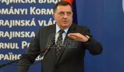 Američki ambasador u BiH oštro osudio Dodikovo negiranje genocida u Srebrenici
