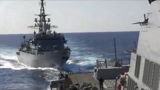 Američki ratni brod prošao kroz najosetljiviju tačku kineske spoljne i teritorijalne politike