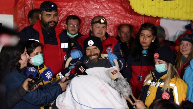 Američki speleolog izvučen iz pećine u Turskoj posle više od sedam dana