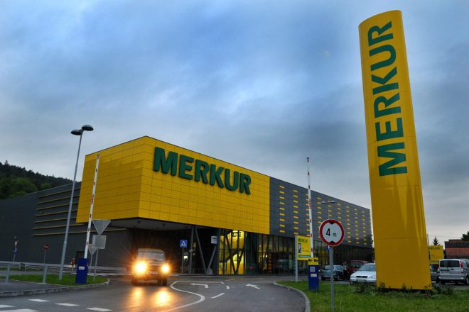 Amerikanci kupili Merkurove tržne centre za 100 miliona evra