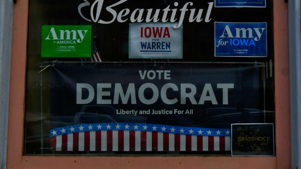 Amerikanci u Ajovi glasaju nogama na prelu