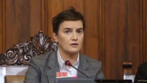 Ana Brnabić pozvala sve poslaničke grupe na konsultacije 28. marta