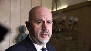 Analitičar sa 5.000 minuta na prorežimskim TV: Ko je Miloš Garić, „nezakoniti“ kandidat za Savet REM-a?