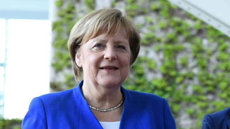 Merkel u Zagrebu: Evropsku perspektivu Balkana načelno podržavamo