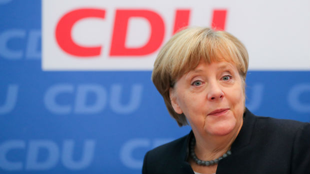 Angela Merkel ka četvrtom mandatu, stopama Helmuta Kola