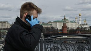 Anketa: Većina Rusa misli da je korona virus biološko oružje
