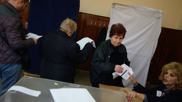 Prvi rezultati: Radev i Cačeva u drugom krugu izbora u Bugarskoj