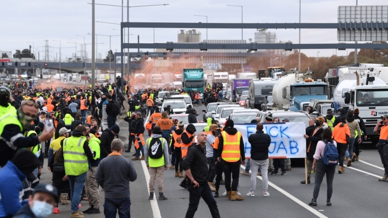 Anti-COVID mjere u Melburnu: Zatvorena gradilišta, protest radnika