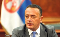 
					Antić (SPS): Srbija će nastaviti da pregovara s Prištinom radi dugoročnog rešenja 
					
									