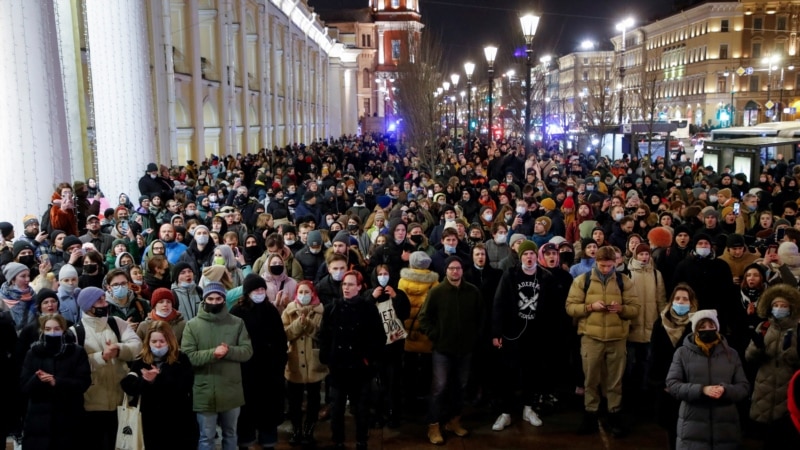Antiratni protesti i hapšenja širom Rusije