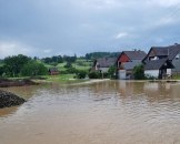 Apokalipsa u Srbiji: Bujice nose sve pred sobom, putevi uništeni, dvorišta pod vodom VIDEO