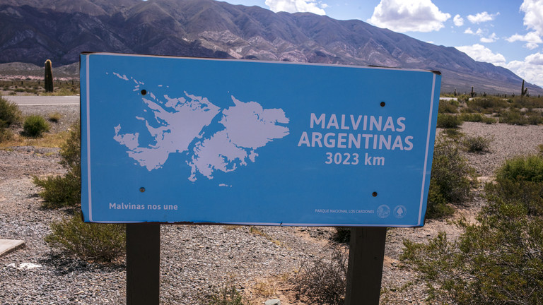 Argentina želi da Velika Britanija razgovara o vraćanju Foklanda