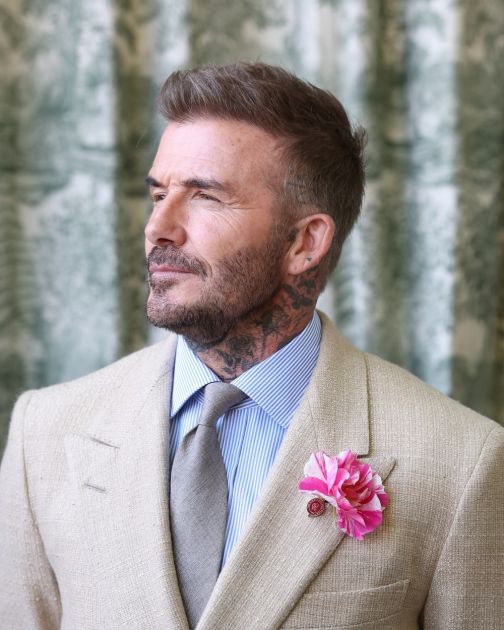 Arise sir David! Beckham postao vitez – u odelu koje je dizajnirala Victoria