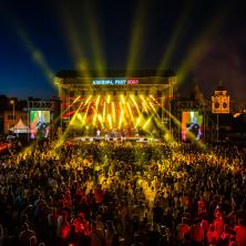 Arsenal Fest slavi 15 godina uz spektakularne nastupe na Main Stage-u: Massive Attack, Faithless, Michael Kiwanuka, The Hu, La Femme, Buč Kesidi, Senidah, Bajaga, Zoster i mnogi drugi!