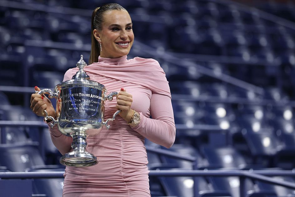 Aryna Sabalenka osvojila US Open – ali svi pričaju o njenom modnom trijumfu u Magda Butrym haljini