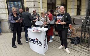 Asocijacija nezavisnih elektronskih medija (ANEM) osudila napad na novinarku u Kragujevcu