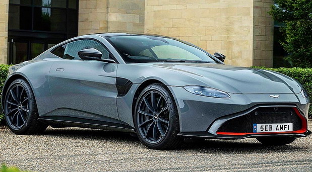 Aston Martin Vantage je budući službeni automobil Sebastiana Vettela