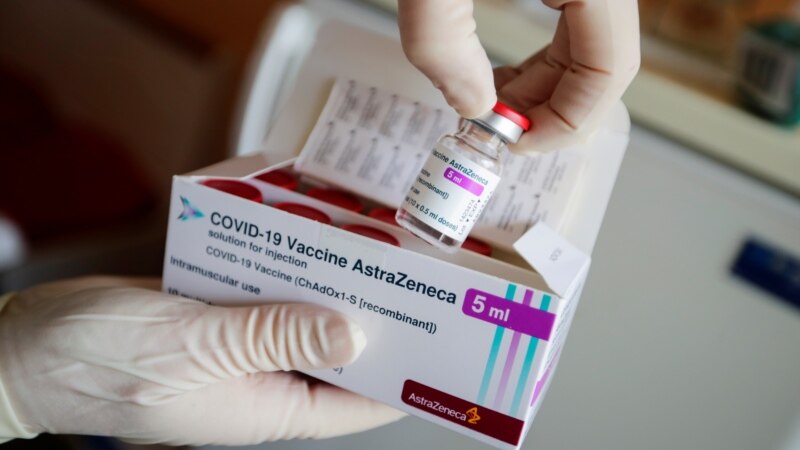 Austrija pauzira vakcinisanje AstraZenecom