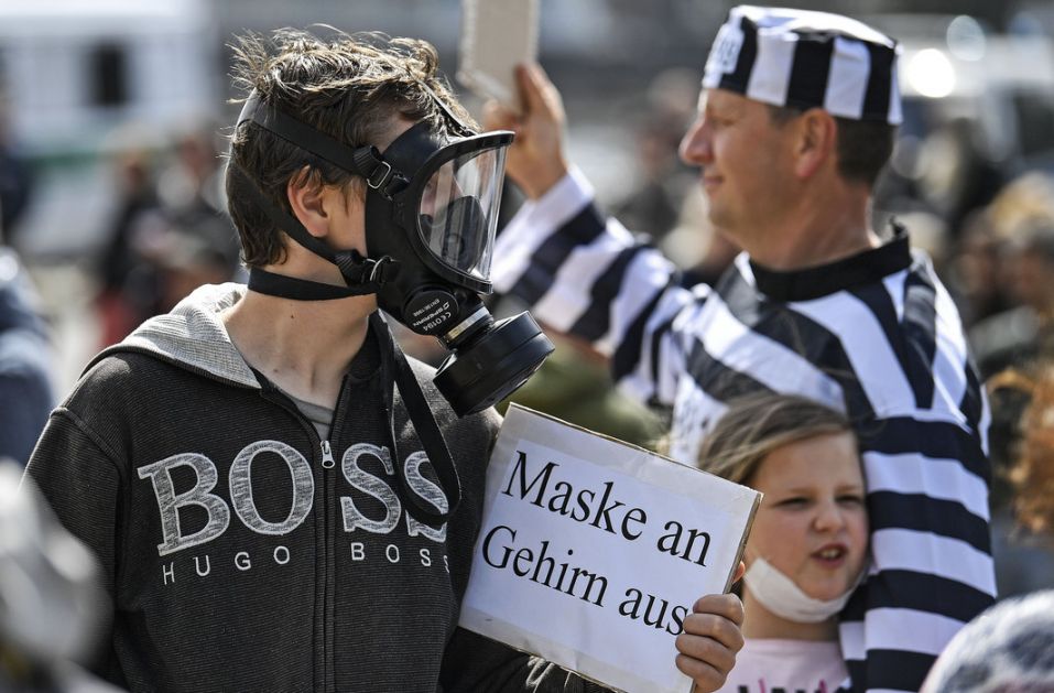 Austrijska vlada najavila kraj maski u školama i radnjama