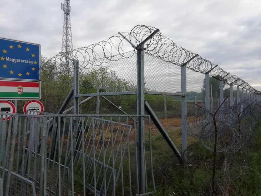 Austrijski policajci na mađarskoj granici kao ispomoć, migranti koriste dronove