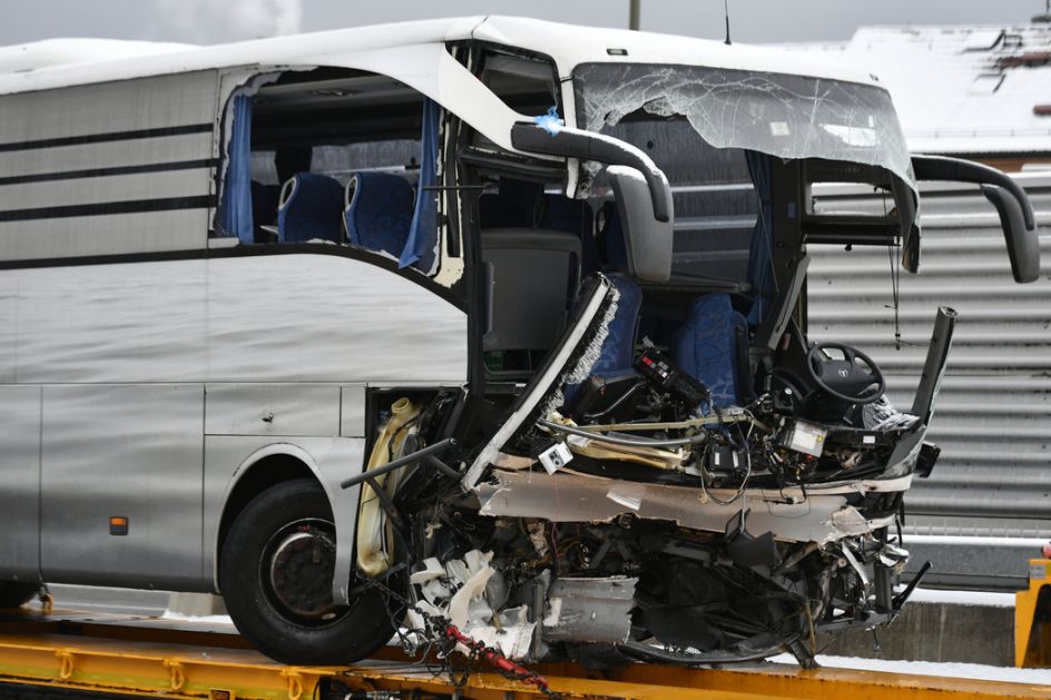 Autobus u Turskoj udario u ogradu, poginule tri osobe