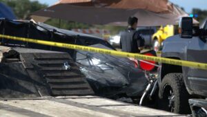 Automobil izleteo sa staze tokom trke u Teksasu, dva deteta poginula