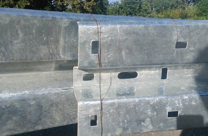 „Autoputevi RS“ žicom popravljaju ograde