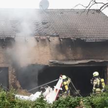 Avion pao na kuću, ima mrtvih! Pilot (71) prijavio problem sa motorom i usledila je tragedija: Komšije u šoku Potrčali smo da pomognemo (VIDEO)