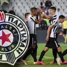 BERIĆETNA POSETA KELNU: Partizan zaradio pola miliona evra, ali to nije sve