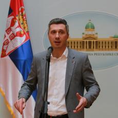 BEŽE SA MEGDANA: Dveri neće na izbore! Politički kraj Boška Obradovića?