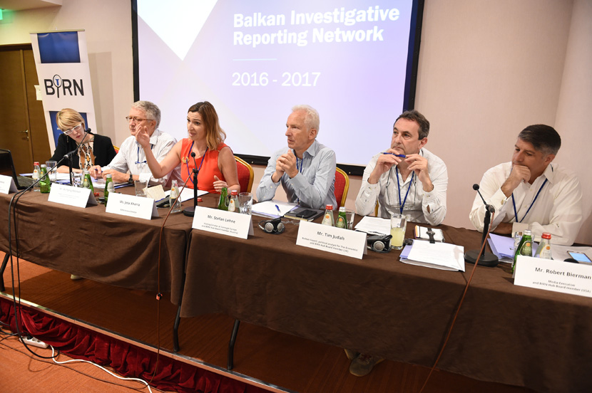 BIRN: Veći su pritisci na medije, ali je njihova uloga na Balkanu sve značajnija