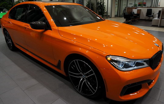 BMW 750i Fire Orange