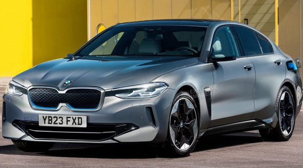 BMW će lansirati devet električnih modela do 2025. godine