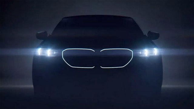 Električni BMW Serije 5 imaće osvetljenu prednju masku VIDEO