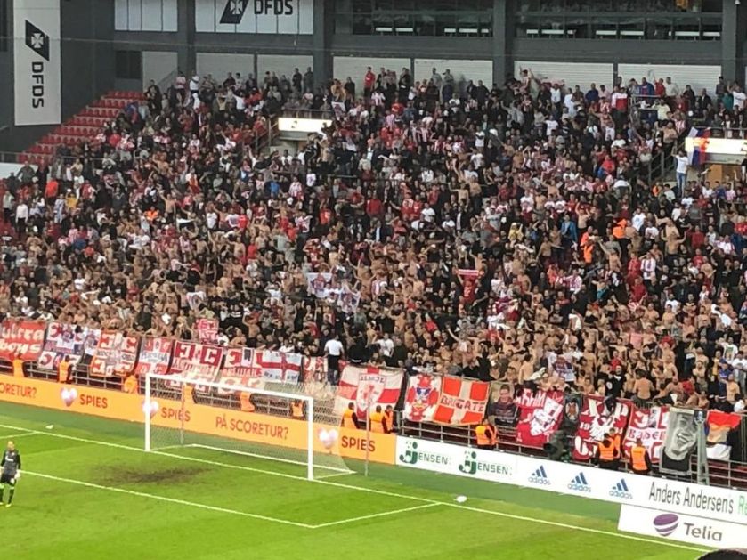 BOAĆI BACIO DELIJE U TRANS: Pogledajte slavlje fudbalera i navijača Crvene zvezde posle gola u Kopenhagenu (KURIR TV)