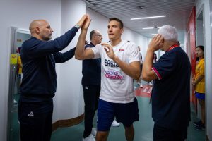BOGDANOVIĆEV TRENER OTKRIO KAKAV JE SRBIN BORAC: Iako je povređen, želi da igra i tako pomogne timu!
