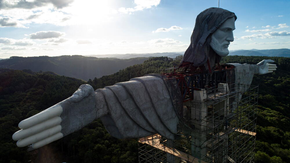 BRAZIL GRADI JOŠ JEDNOG HRISTA Ovo su najpoznatije statue Isusa u svetu! (FOTO)