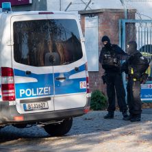 BUGARSKI SVATOVI KRENULI NA VESELJE U RĐAVOM KOMBIJU: Policija posumnjala na zločin pa ih zaustavila - ostali su šokirani sadržajem kombija (FOTO)