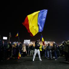 BUKUREŠT: Rumunska vlada preživela glasanje o poverenju (FOTO)