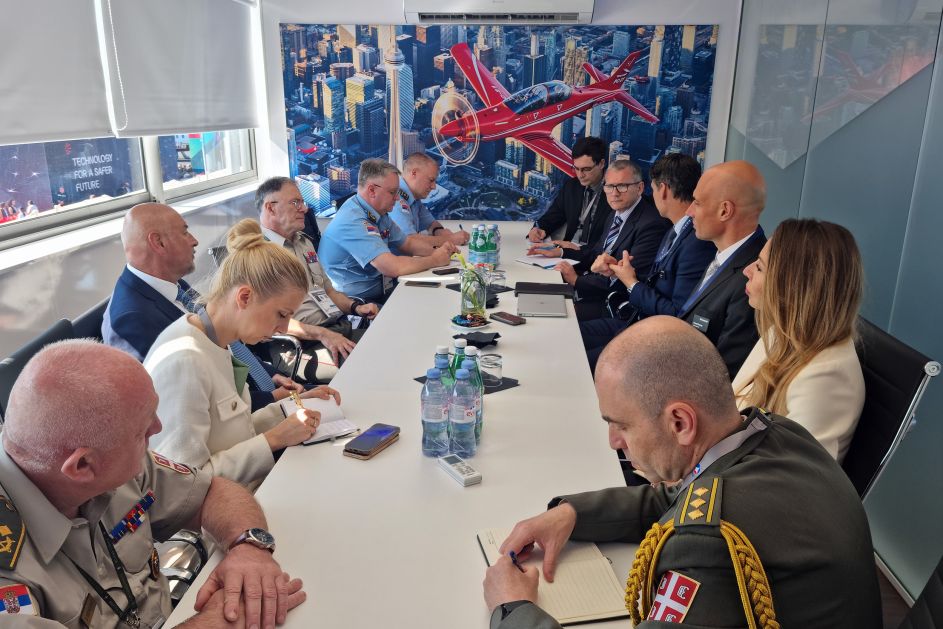 [BURŽE 2025] Šta su sve razgledale srpska i hrvatska delegacija na Buržeu