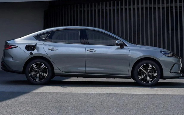BYD SEAL 5 DM-i stigao u Evropu
