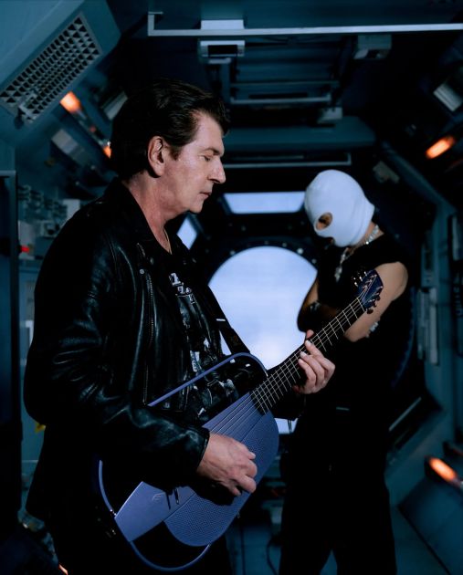 Bajaga i Devito imaju novu pesmu „Astronaut“ – da li se radi o kulutološkom fenomenu?